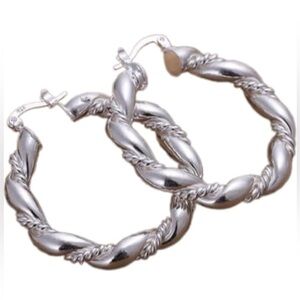 Sterling Silver Plated Round Twisted Rope Design Hoop Earring - New